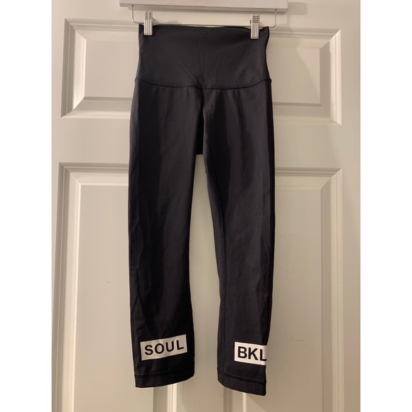 Lululemon Soul Sycle Leggings - Picture 4 of 8
